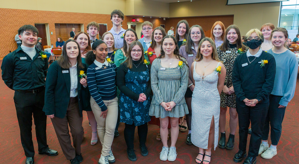 the 2024 ROSE Award winners posing for a group photo at Gordon