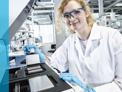 Researcher working with Agilent TapeStation system