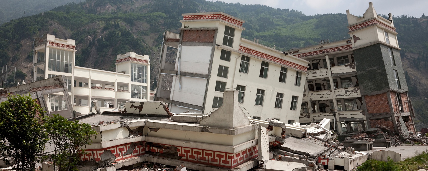 Buildings with earthquake damage